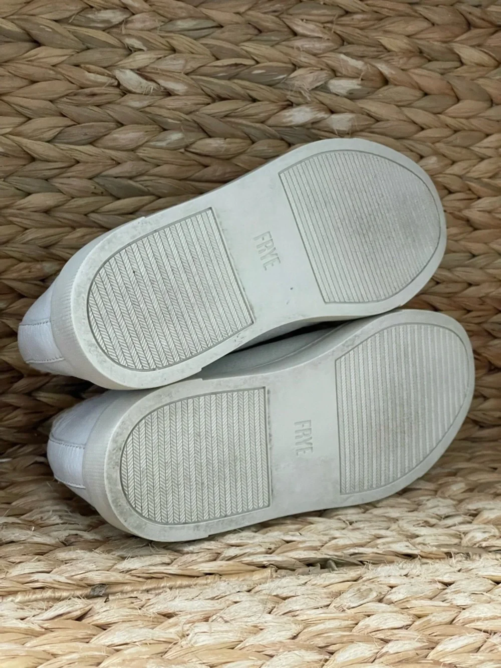 Frye‎ Ivy Crochet Low Lace Sneakers in White Tumbled Leather